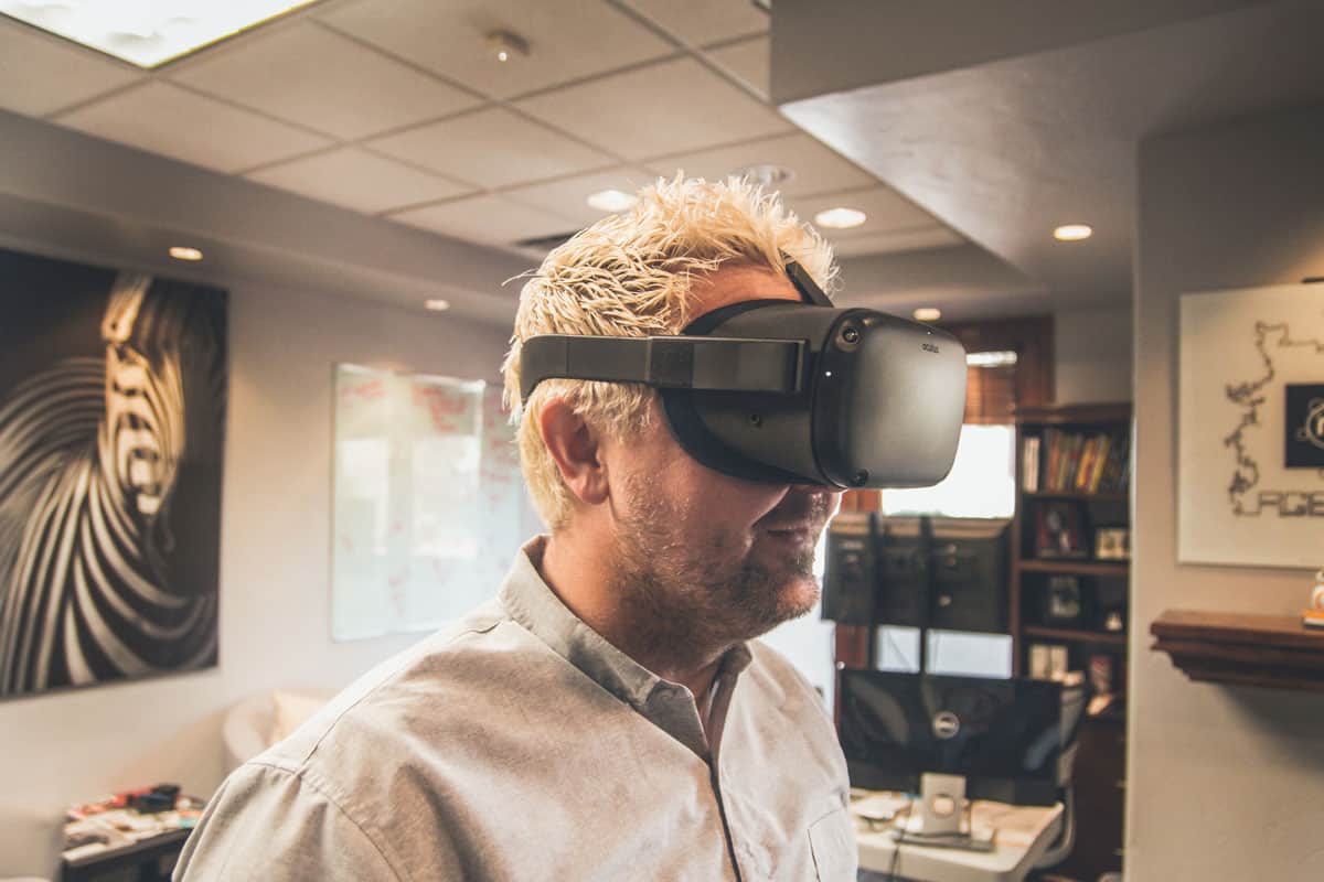 Transform Business Collaboration Using Virtual Reality Technology